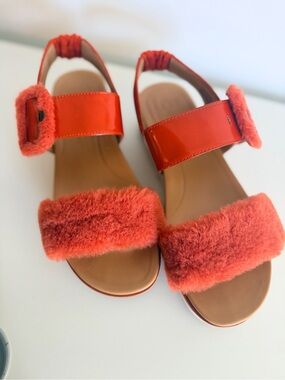 UGG Women's Fluff Sandals in Red-Orange